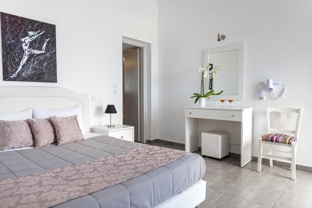 Aigli Villa Fira  Quarto foto